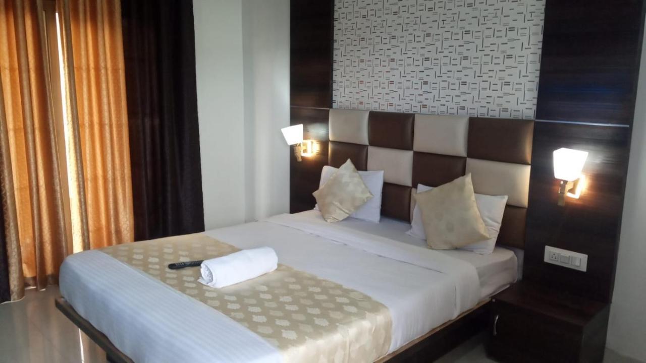 Royal Honey Resort Mahābaleshwar Exterior foto
